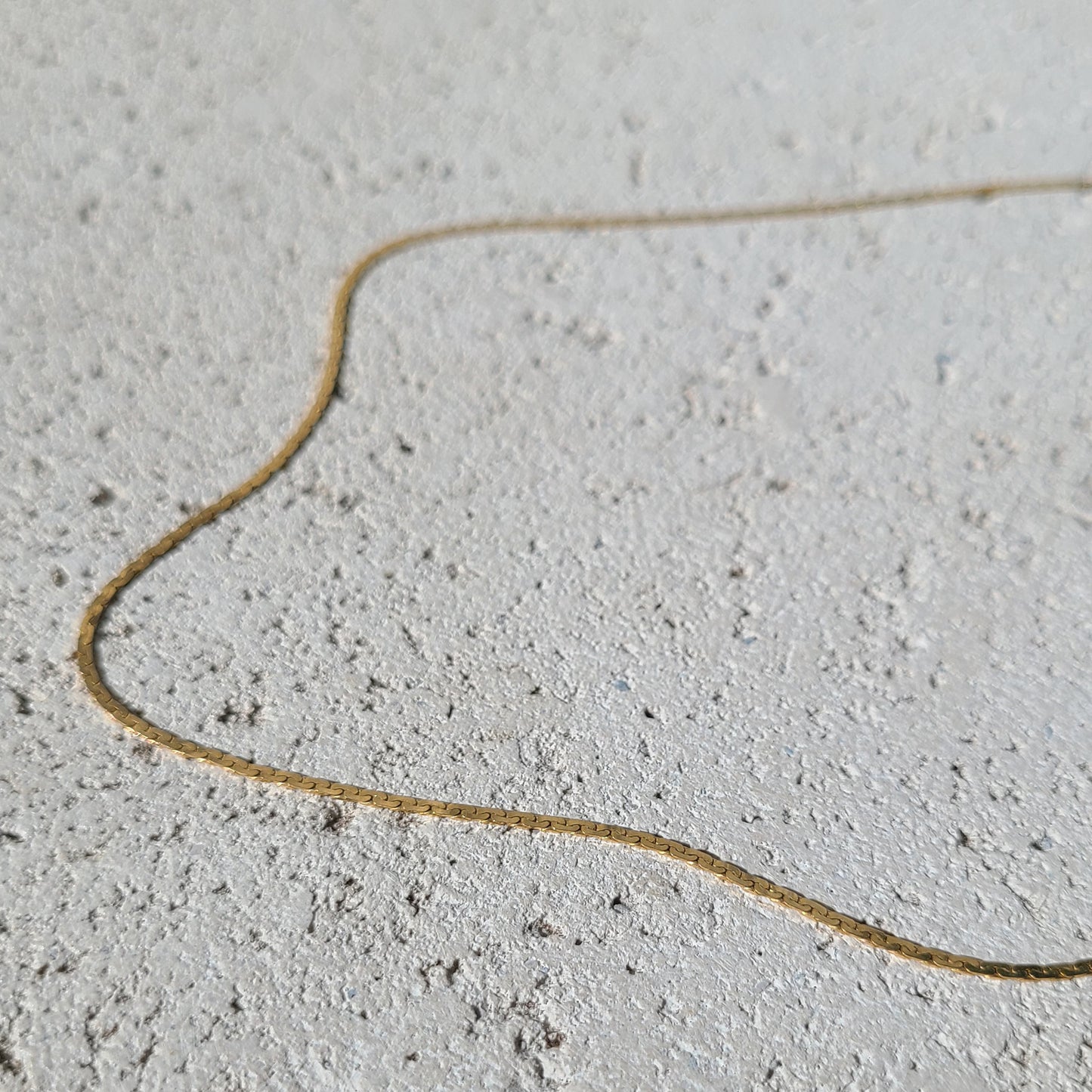 14k Dainty Herringbone C-Link Chain