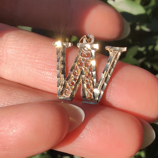 10k "W" Letter Pendant