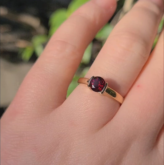 14k Tension-Set Garnet Ring